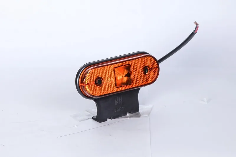 ÜÇLER 0204L SİDE MARKER OVAL LEDLİ LAMBA 24V