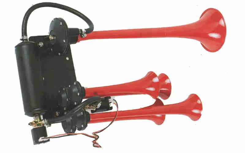 HİDO 5 BORULU ÇOK SESLİ YANKILI KORNA 24V       420C-24